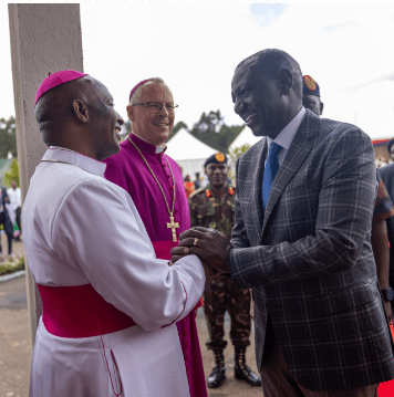 [PHOTOS] Ruto attends installation of new military Bishop