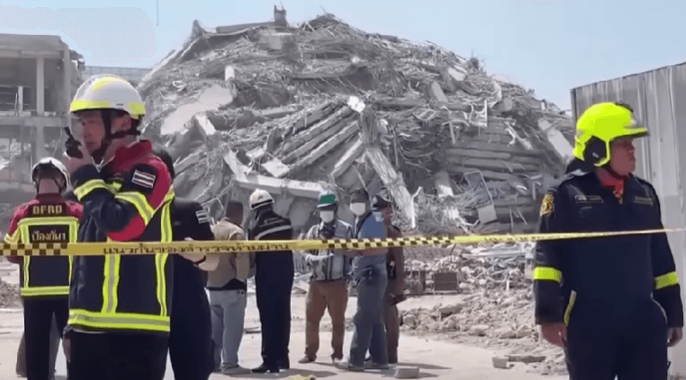 Residents describe horror in aftermath of quake