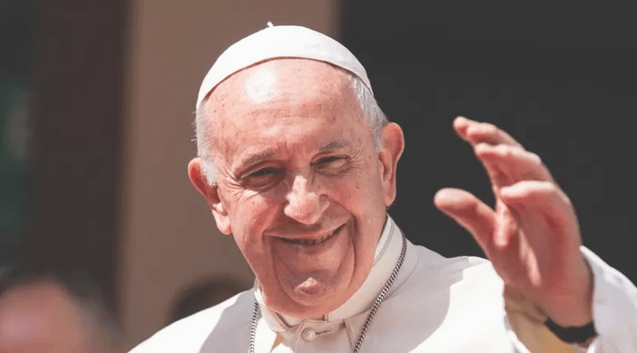 Uhuru joins leaders in mourning Pope Francis
