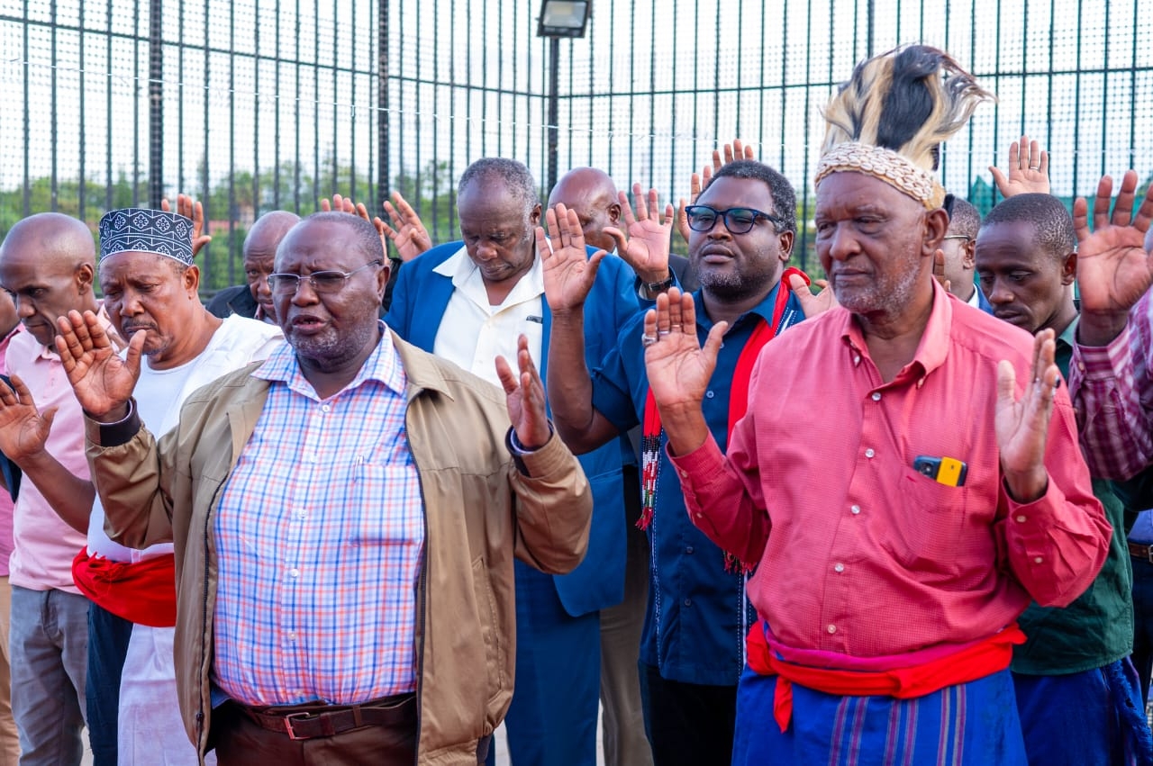 Odede kicks off elders’ unity bid by hosting Kiama and Kaya elders in Nairobi