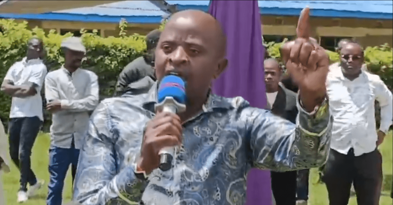 Mathira MP Eric Wamumbi heckled in Kirinyaga during burial