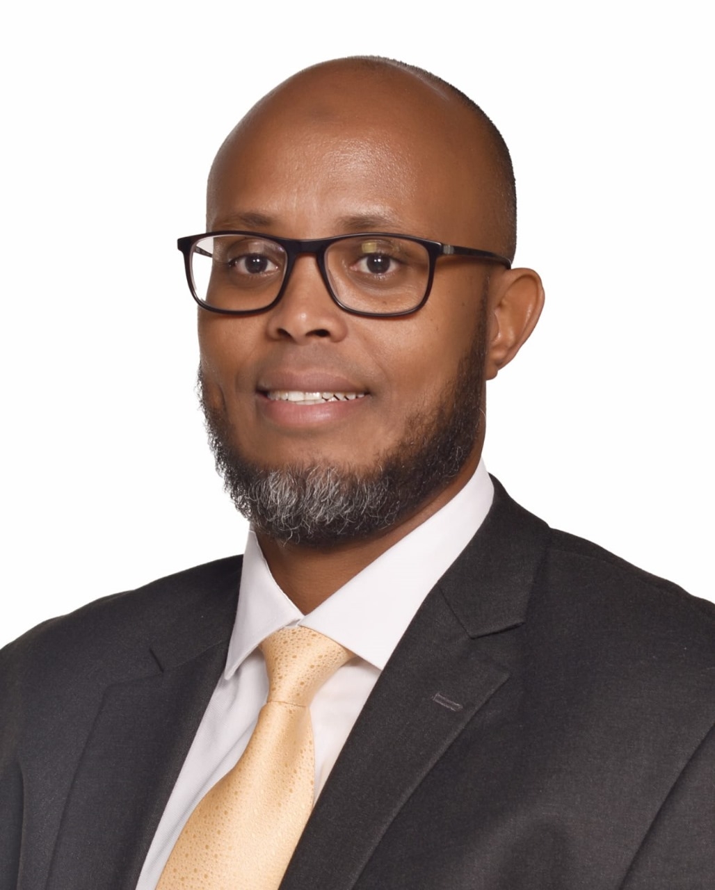 Ahmed Farah quits as KNCCI CEO