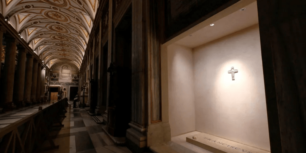 Pope Francis' tomb adorned with single rose as first images released