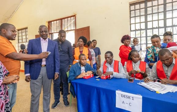 Ruto inspects Soweto housing project, orders extension of enlisting exercise