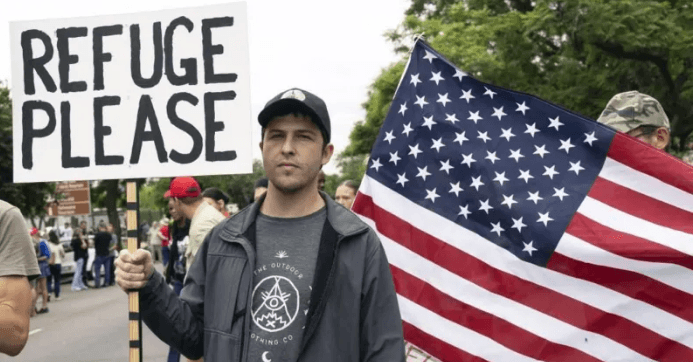 South Africa criticises US plan to accept white Afrikaners as refugees