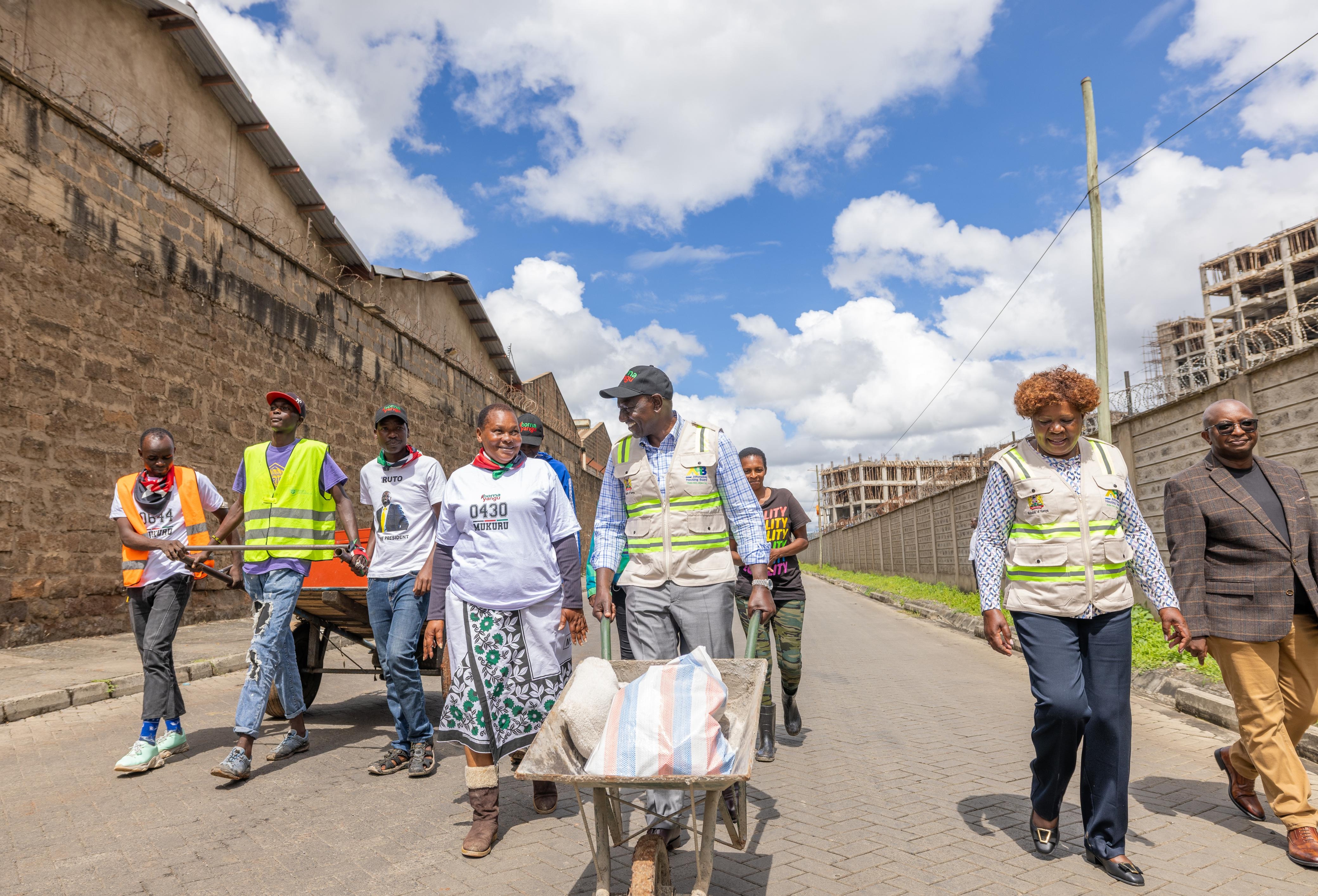 PHOTOS: Ruto hands over Mukuru housing units