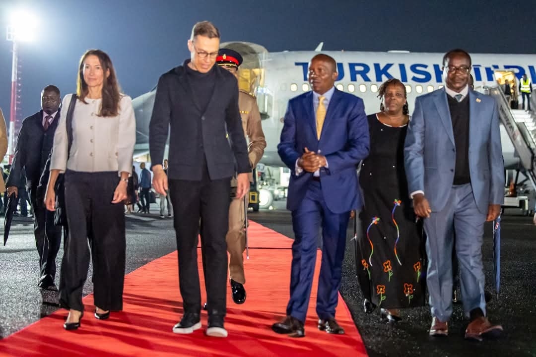 Kindiki receives Finnish President Stubb at JKIA