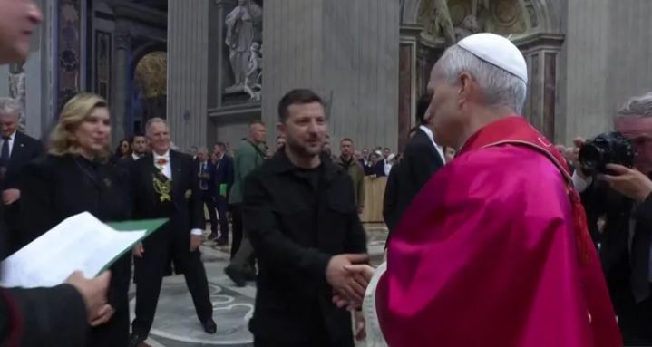 Pope to meet Zelensky after inauguration Mass