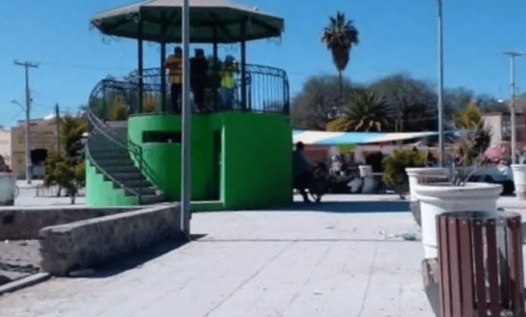Seven Mexican youths shot dead at church festivity