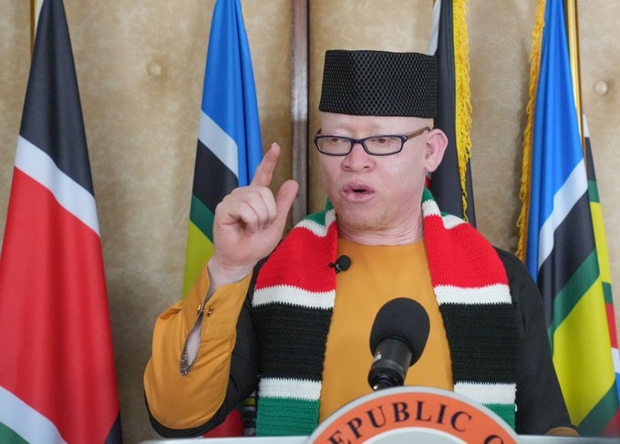 Mwaura: Ruto has forgiven those who threw shoe at him