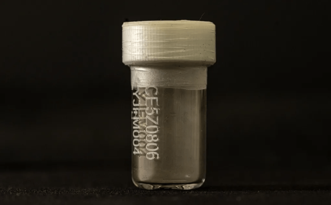 Moon dust 'rarer than gold' arrives in UK from China