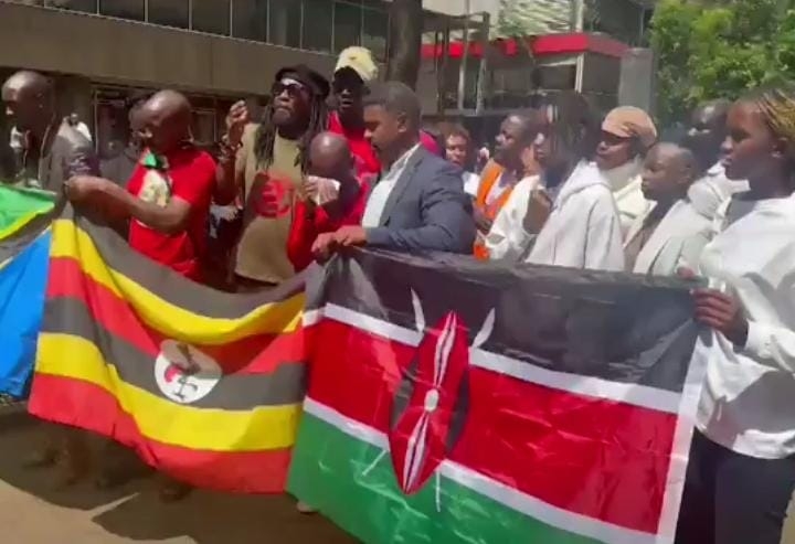 Wife weeps, activists rally for Mwangi's release