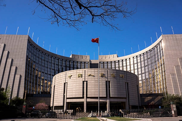 China's central bank steps up support for small, medium businesses