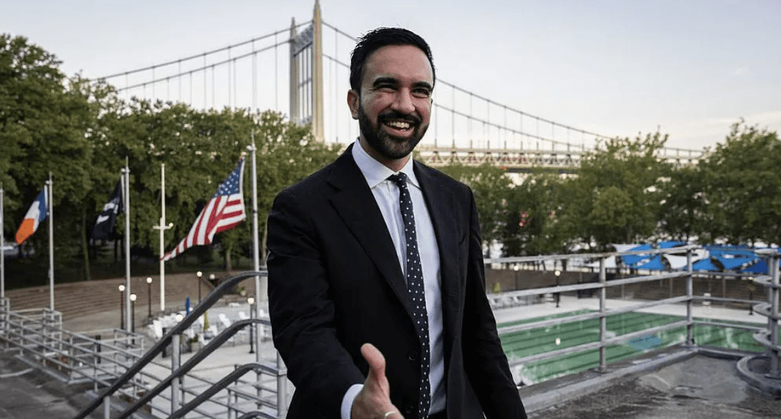 Left-wing Democrat stuns former governor in NY mayor primary