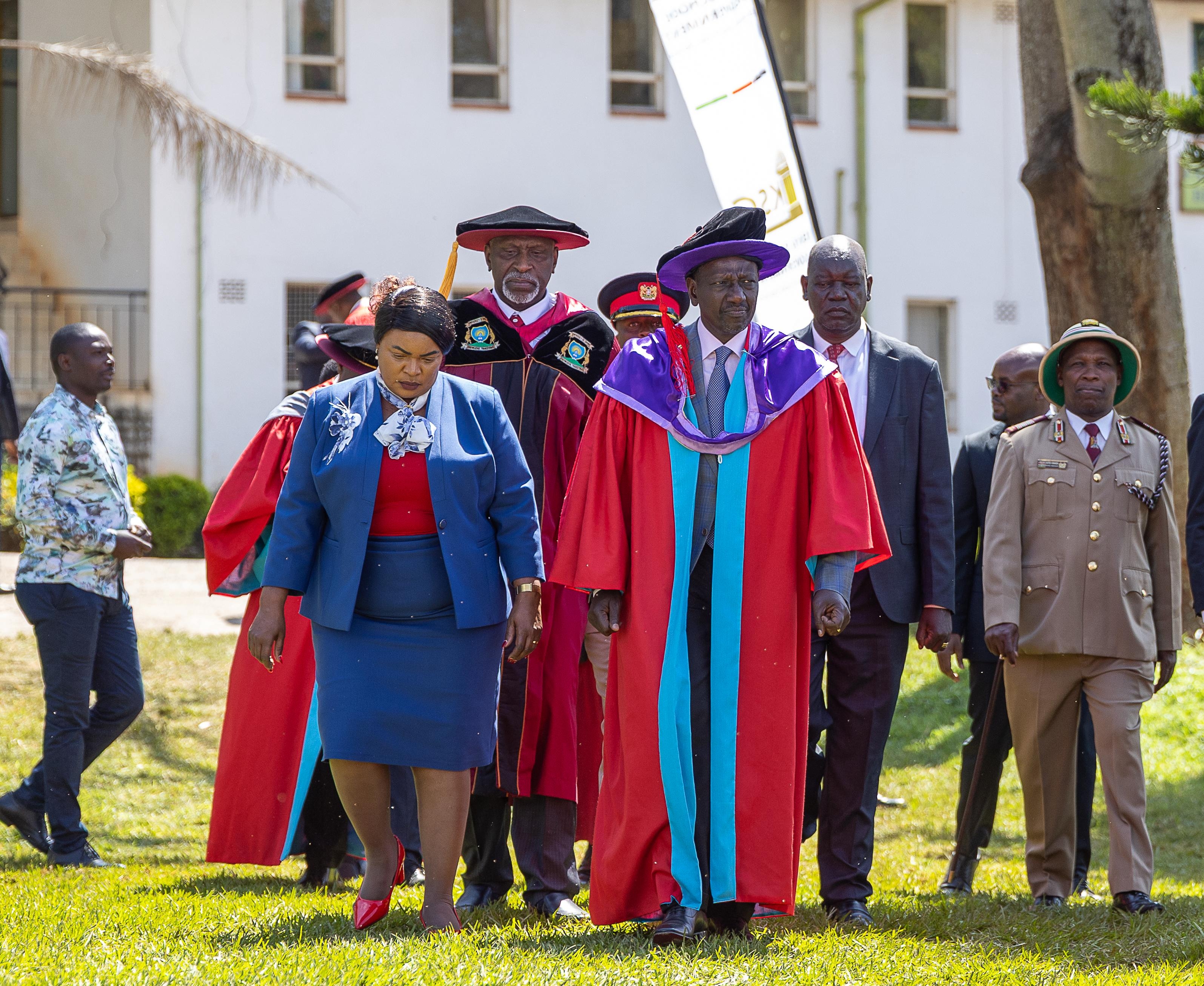 [PHOTOS] Ruto presides over graduation of national administration officers at KSG