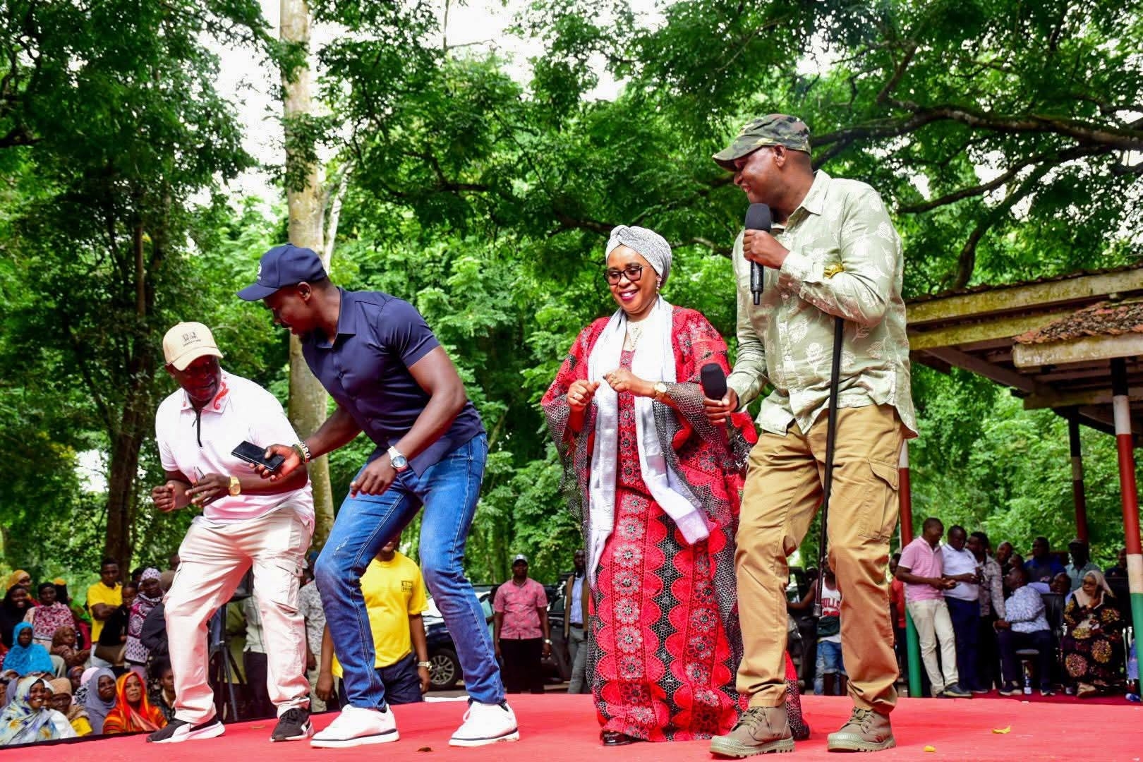 Farouk roots for social empowerment, warns against violence