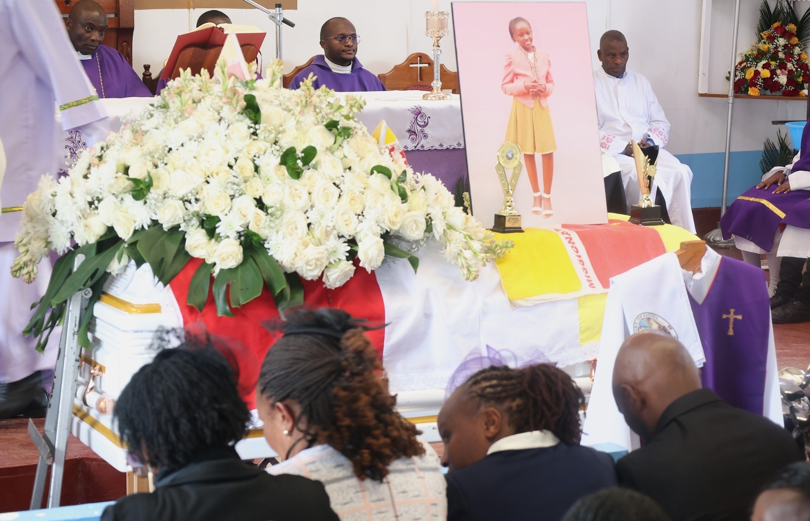Emotive burials of demo victims widen Ruto-youth rift