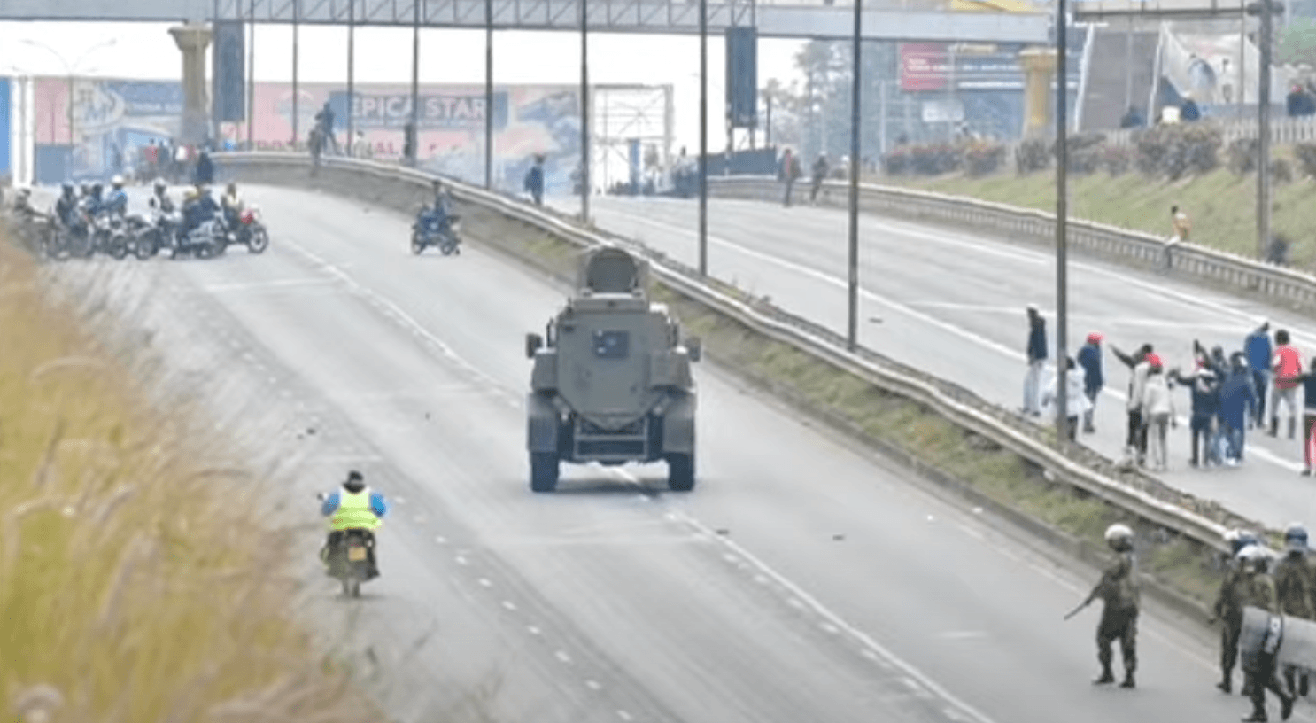 Clashes on Thika Road as protesters attempt CBD march