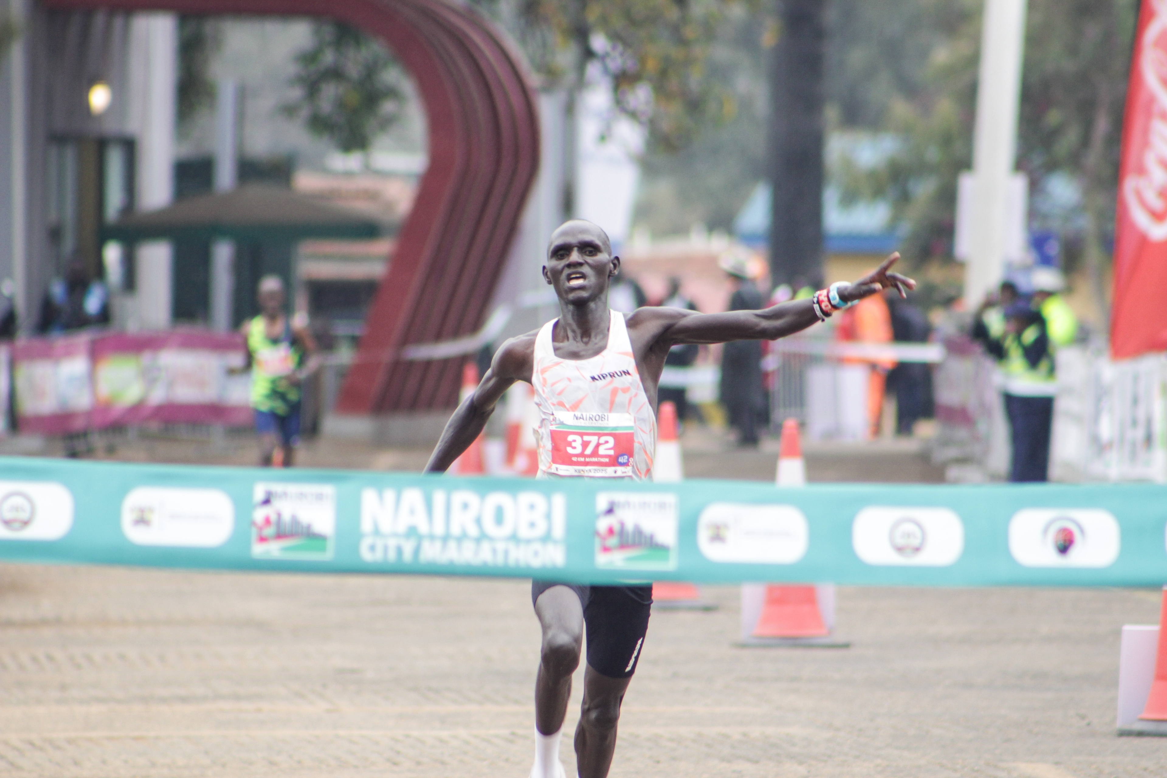 Murkomen, Chepkemoi reign supreme at Nairobi City Marathon