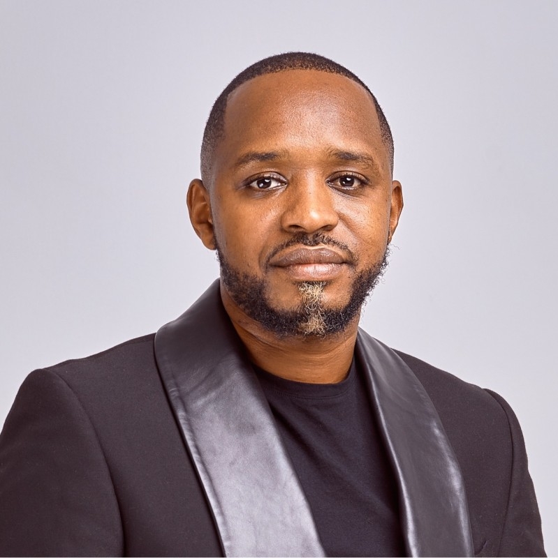 Rights groups condemn Boniface Mwangi's arrest