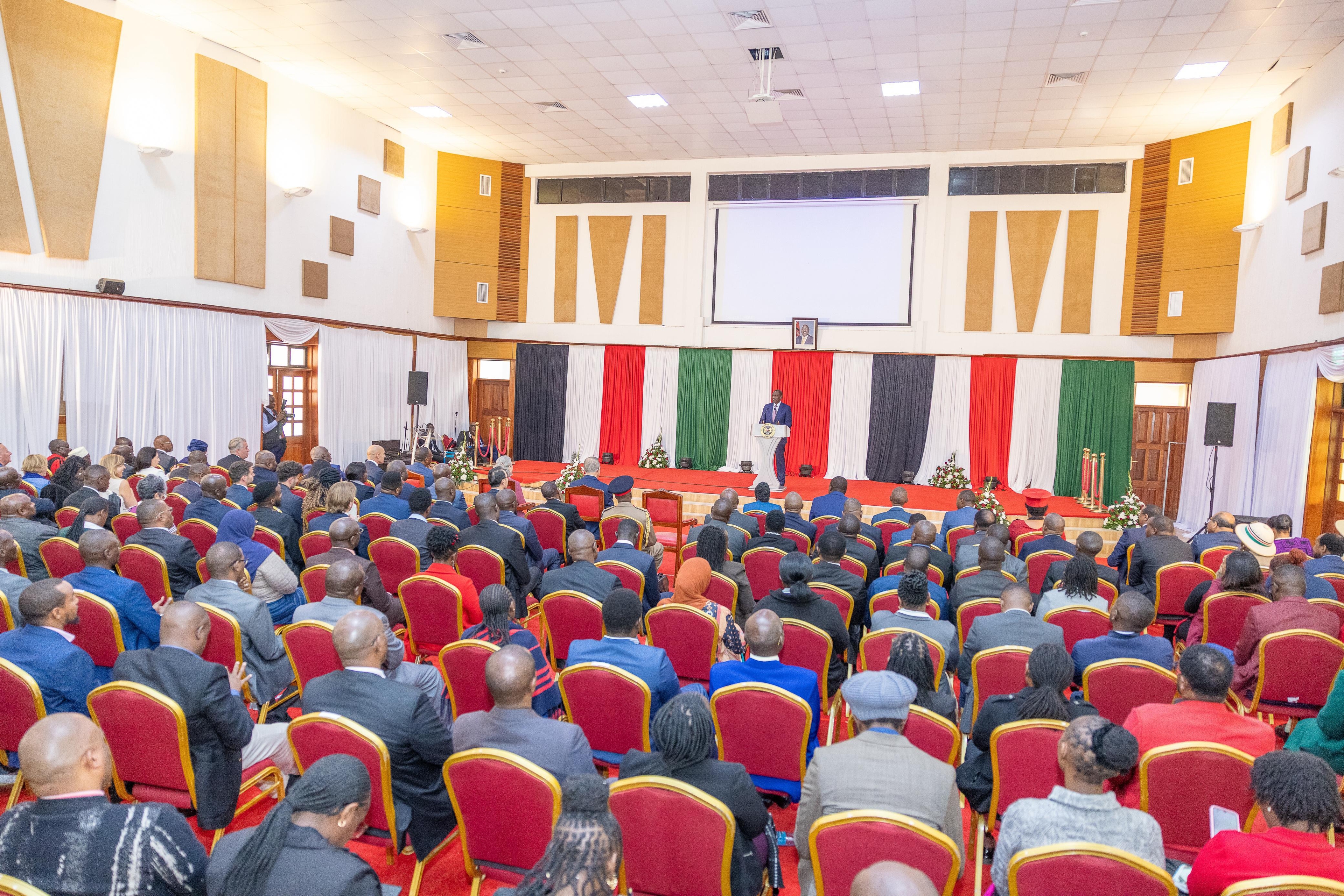 [PHOTOS] Ruto breaks ground for Global Adaptation Centre HQ