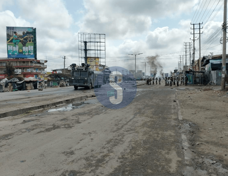 Chaos in Kitengela as protesters clash with cops