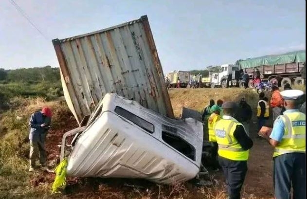 8 killed, dozens injured in separate accidents