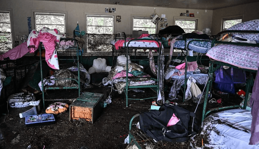 Search for survivors continues as Texas floods kill 43