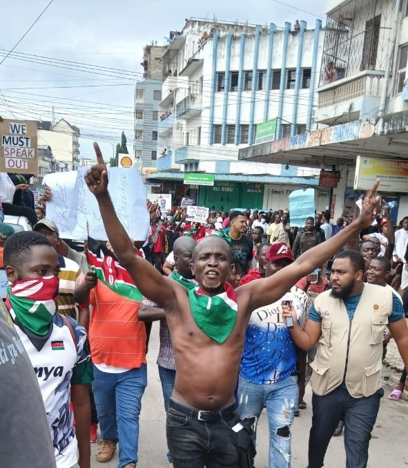 Activist grilled as cops reject Saba Saba demos in Mombasa