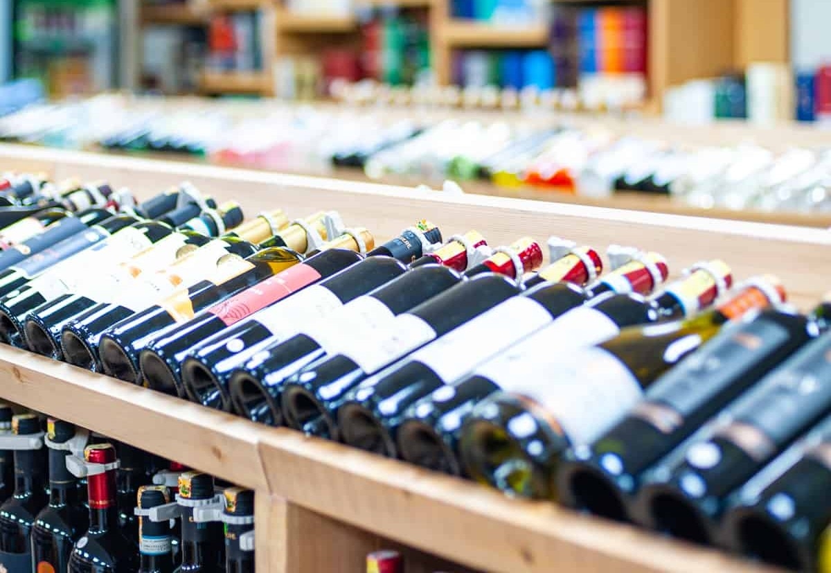 Liquor retailers protest against proposed alcohol measures