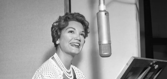 Pretty Little Baby singer dies at 87