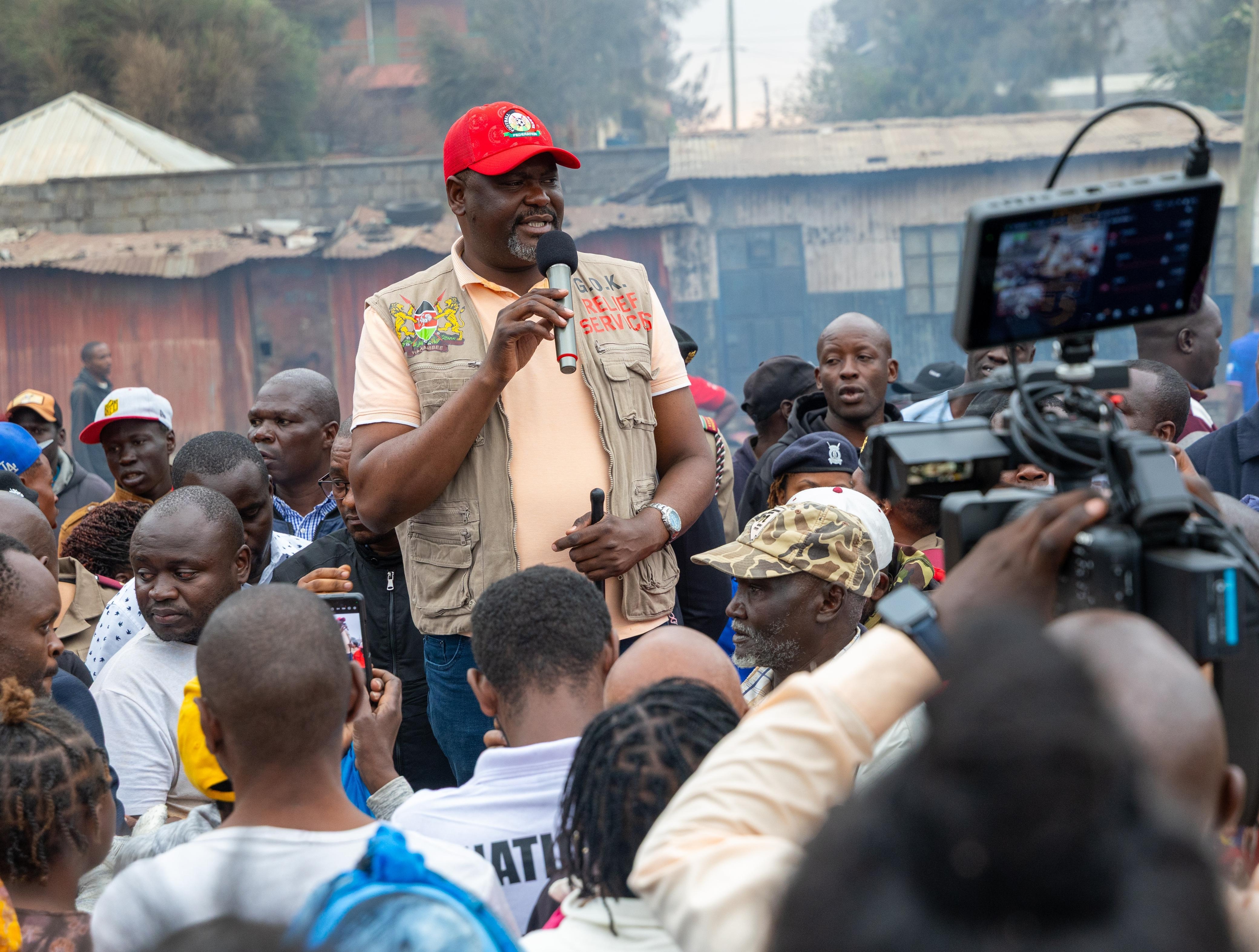 CS Ruku leads relief efforts for fire victims in Kiamaiko, Mabatini villages