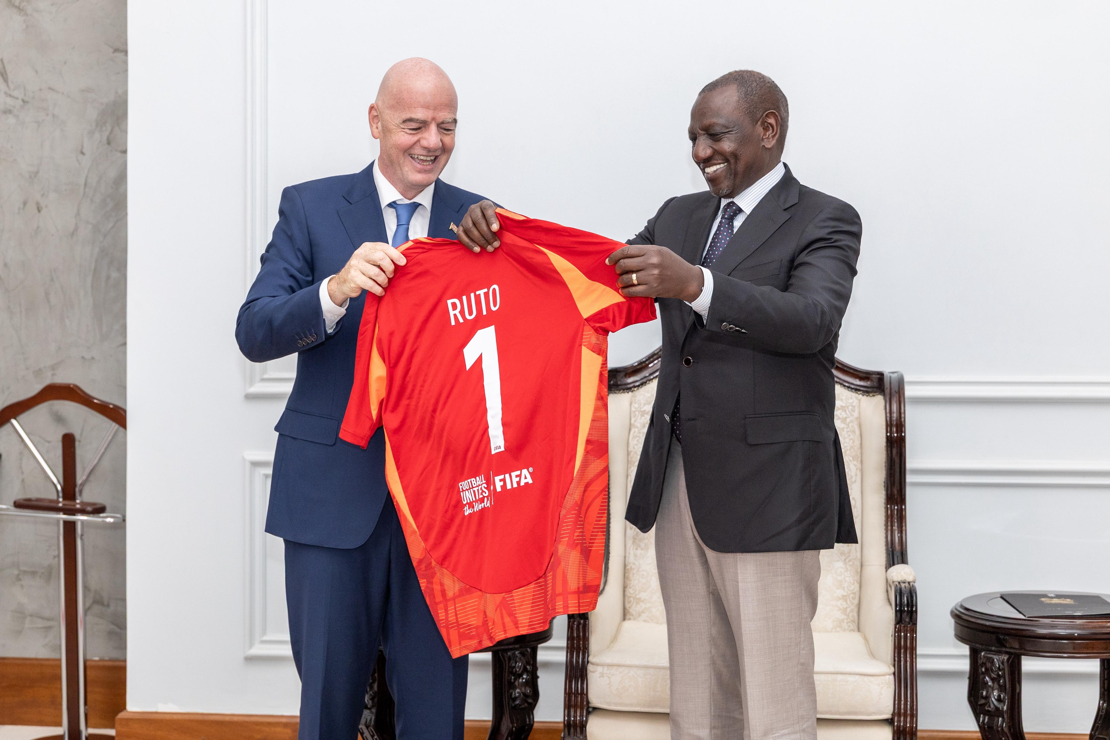 [PHOTOS] Ruto hosts FIFA boss Infantino ahead of CHAN final