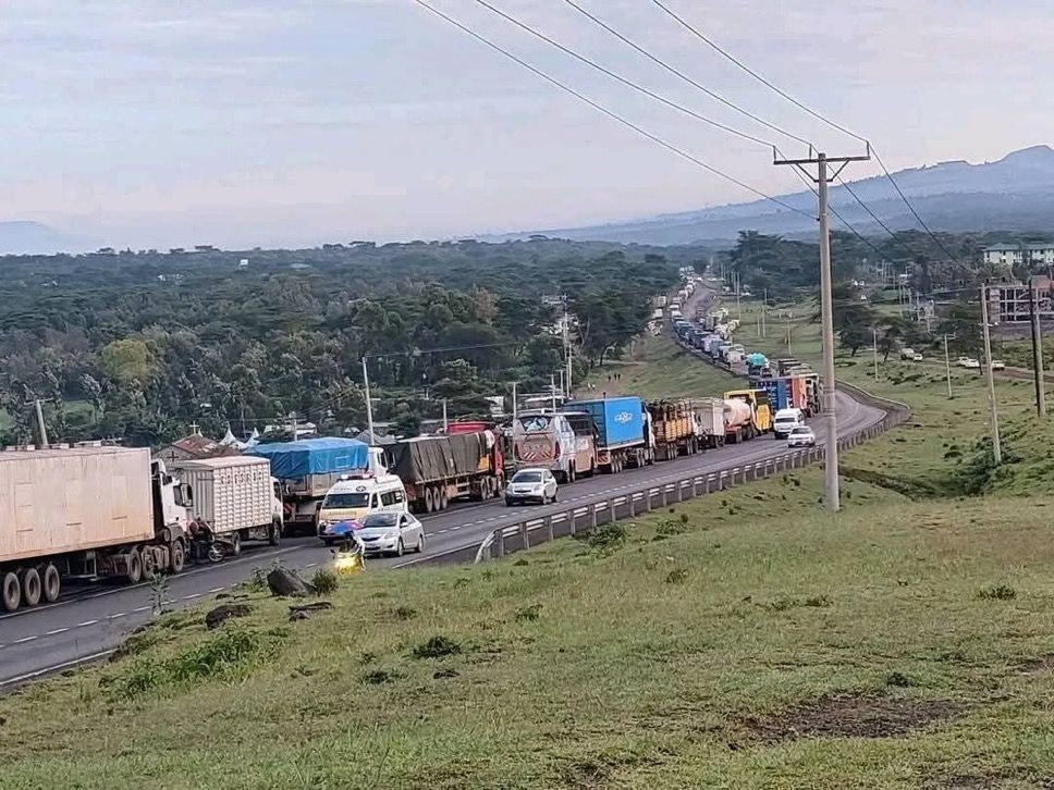 Traffic snarl-up hits Nairobi–Nakuru Highway