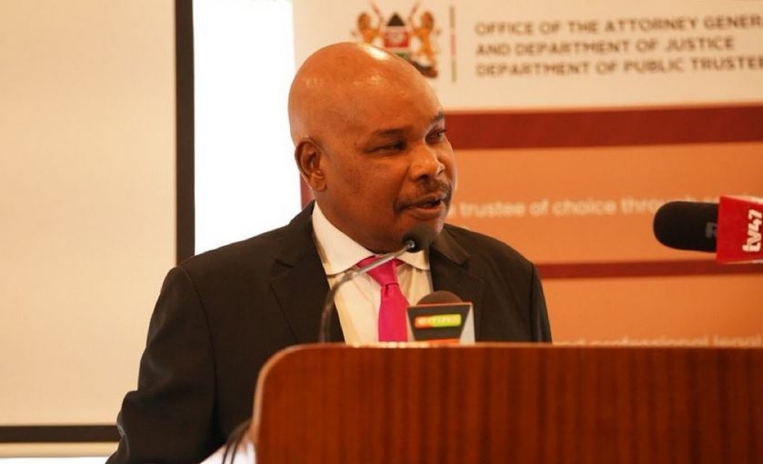 Makau Mutua hails Ruto for protest victims role
