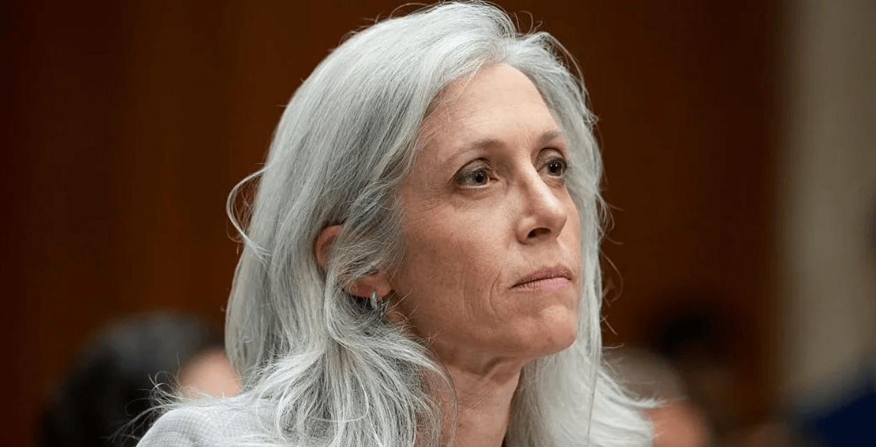White House fires CDC director, other officials resign