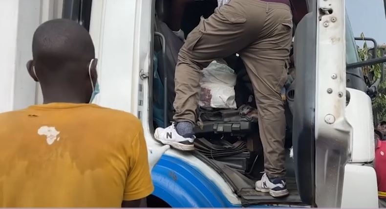 Decomposed body found in parked lorry in Rongo