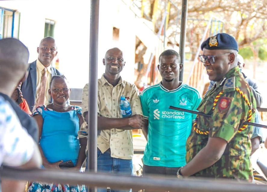 Lagat makes surprise visit to Mwingi and Matuu police stations