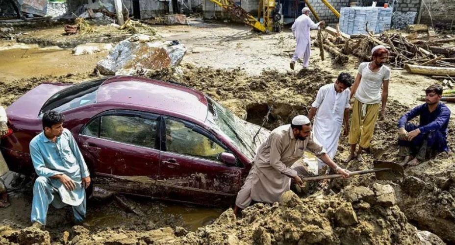 More than 200 missing in flood-hit district in Pakistan