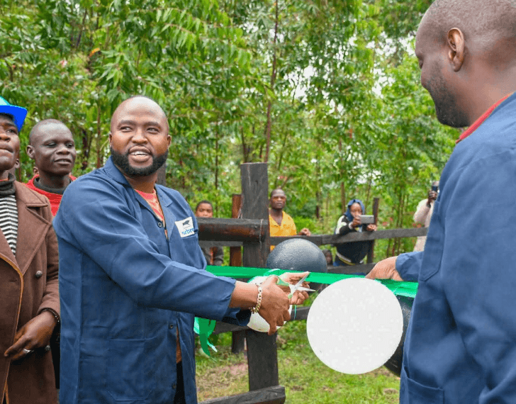 Revived cattle dips bring hope and unity back to Webuye West farmers
