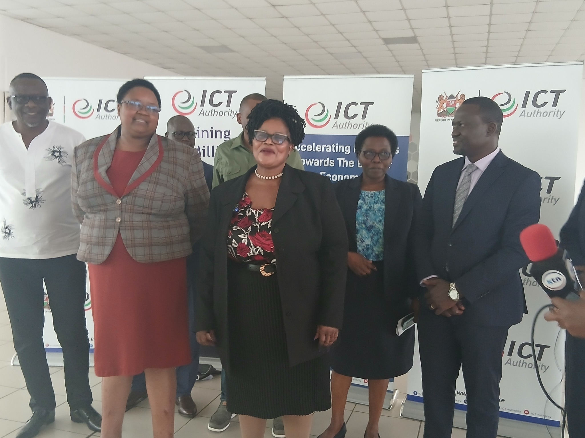 State targets 100,000km of fibre optic by 2027
