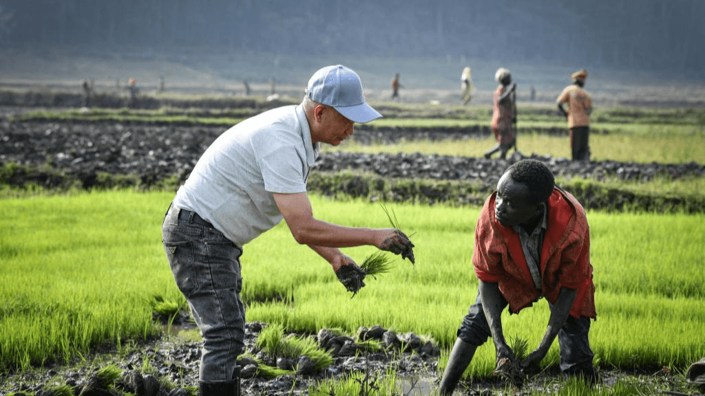 K’ONYANGO: China reduces poverty in model of human-centred progress