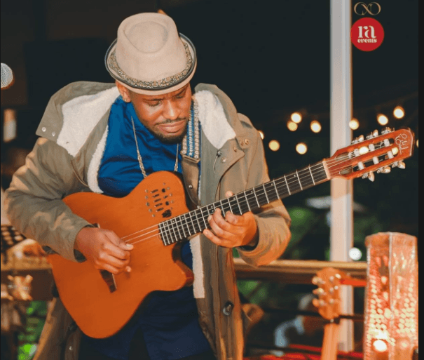 [PHOTOS] An evening of rhythm, stories, laughter with guitar maestro Kato Change
