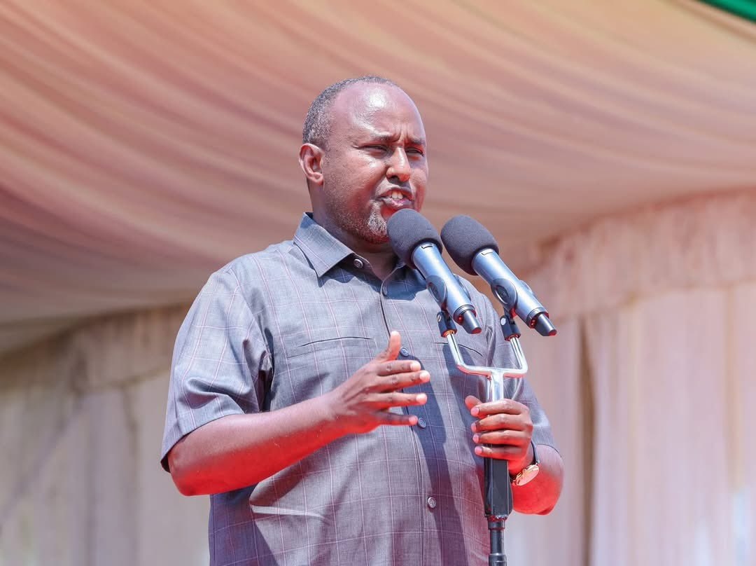 Junet cracks up mourners as he jokes about exes