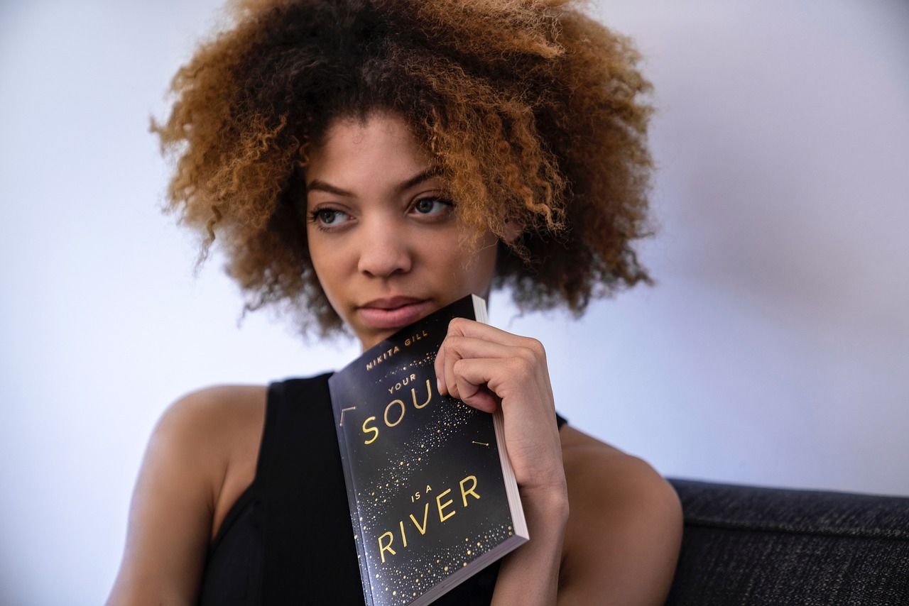ART CHECK: Critic-creative link in contemporary lit