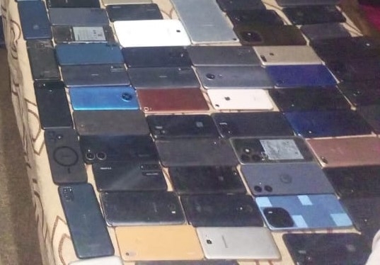 Police recover 292 suspected stolen phones in Nyeri