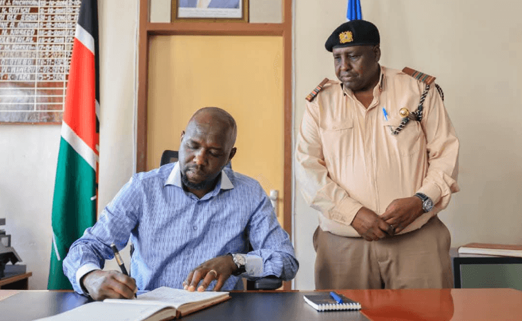 Murkomen pledges crackdown on smuggling, illicit brews in Siaya