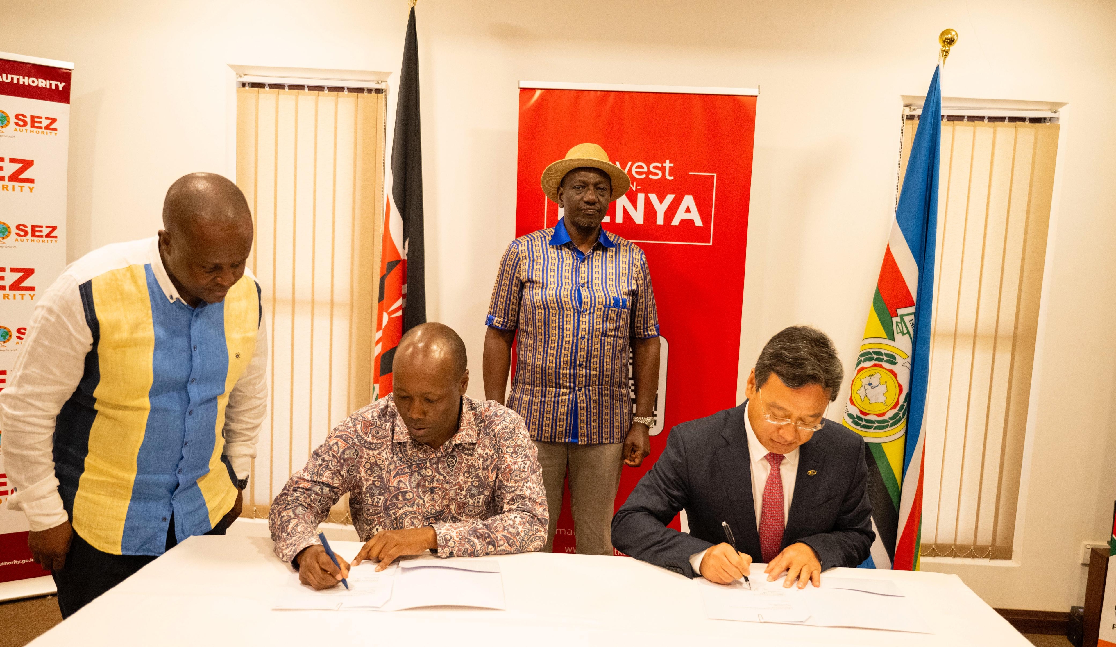 [PHOTOS] Ruto witnesses MoU signing for new auto parts industrial park