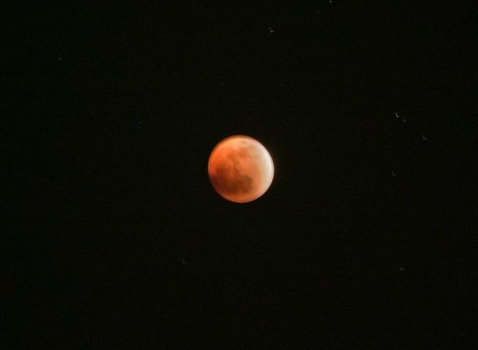 Kenyans pause to watch rare lunar eclipse