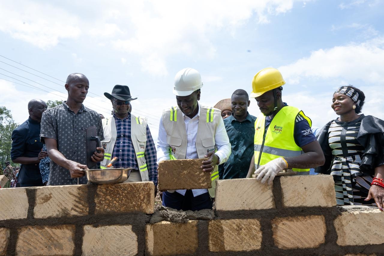 [PHOTOS] Ruto launches construction of Sh350m Malaba market